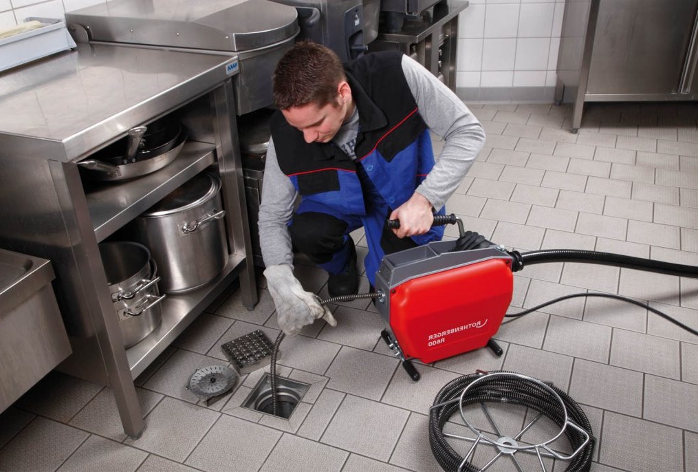 Tuzla Kanalizasyon açma işlemi